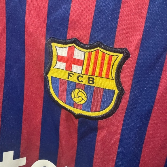 Lionel Messi Barcelona Soccer Football Jersey - Picture 3 of 8